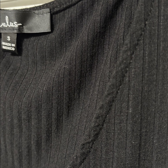 Lulus Gwynne Black Ribbed V-neck Ruffled Cropped Tank Top - Size S - Picture 4 of 4